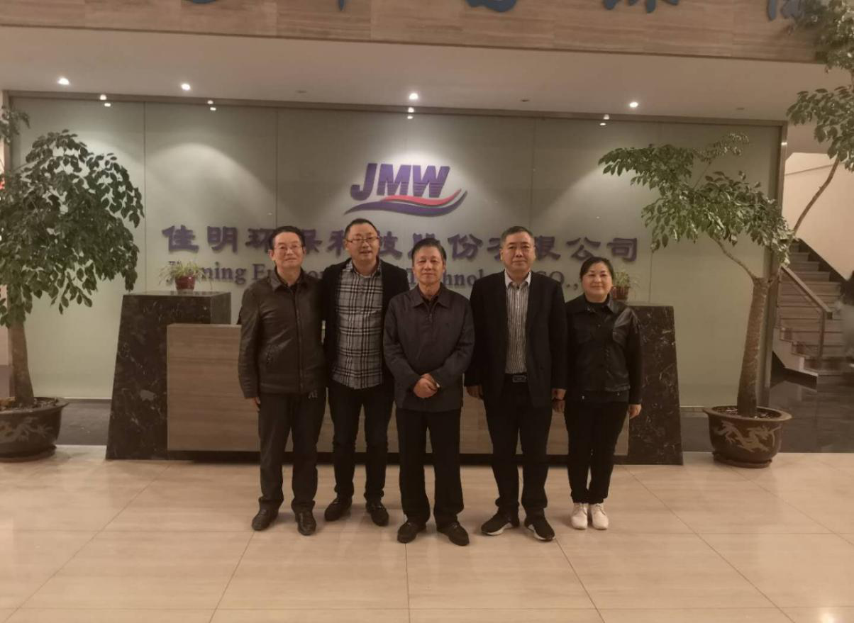 潜山市建筑业协会走进会员企业(图1) 潜山市建筑业协会走进会员企业(图1)